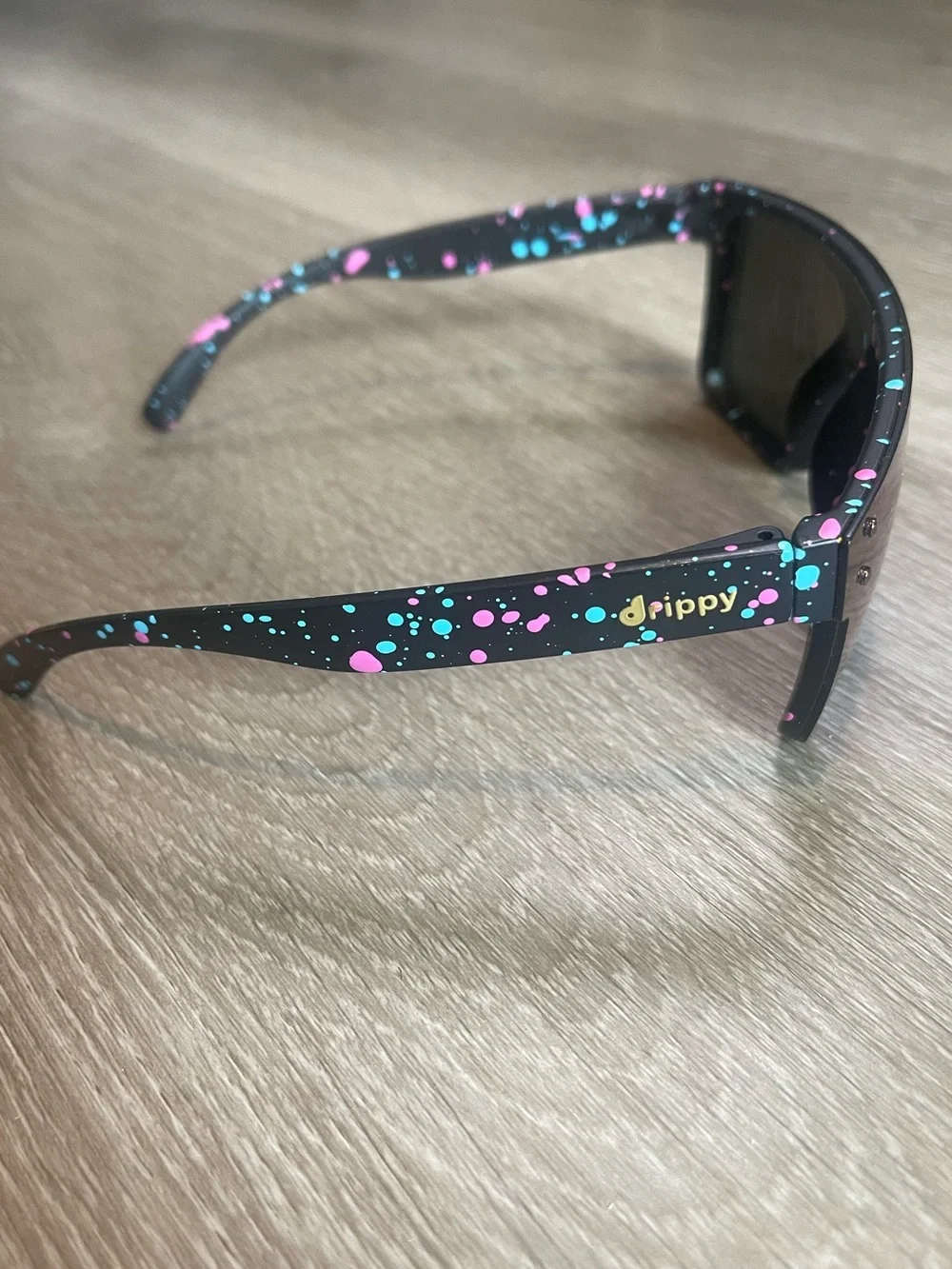Men's Shield Sunglasses with Blue Mirrored Lens and Black Speckle Frame